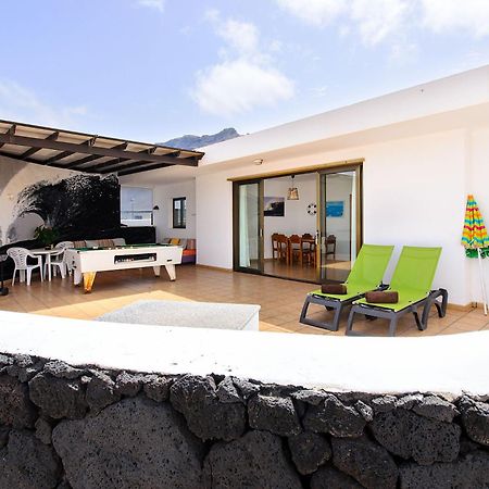 Famara Beach House Exterior foto